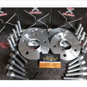Kit 4 Distanziali Ruota kit vettura completo di Bulloni CONICI per  Dacia  4 e 5 fori
