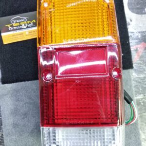 Fanalino Posteriore Destro Nissan Patrol TR Safari 3.3 Rosso Bianco Arancio Fanale GRRM50280