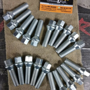 Bullone Ruota Conico per Cerchi in Lega misura 14x1,25 Lunghezza 50 mm Chiave 17 Acciaio 10.9 ( testa bulloni ) xb13
