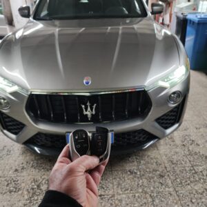 Servizio Programmazione / Assistenza Chiavi Maserati